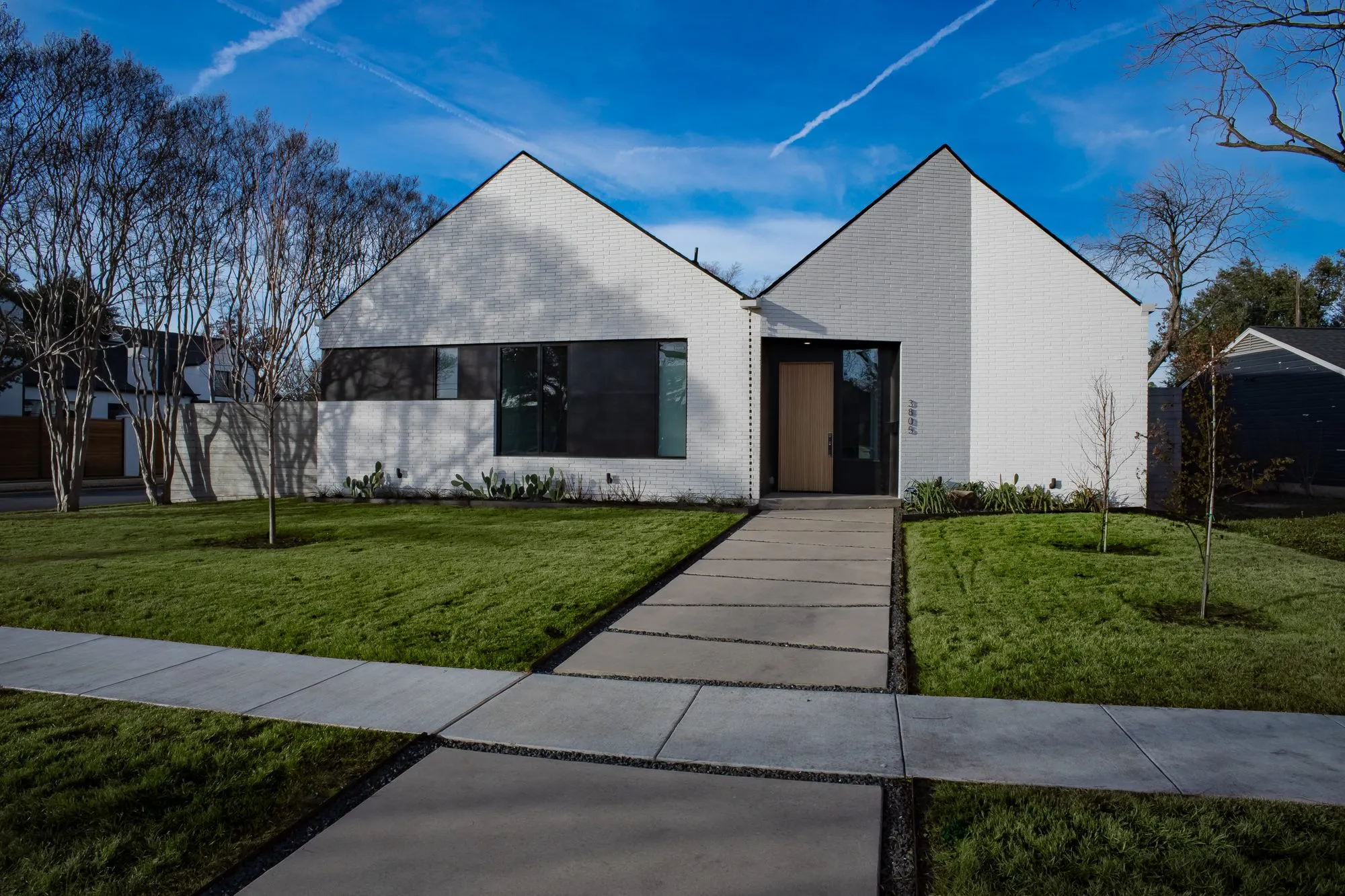 3805 Eaton Drive: front of the house with a walkway across the lawn