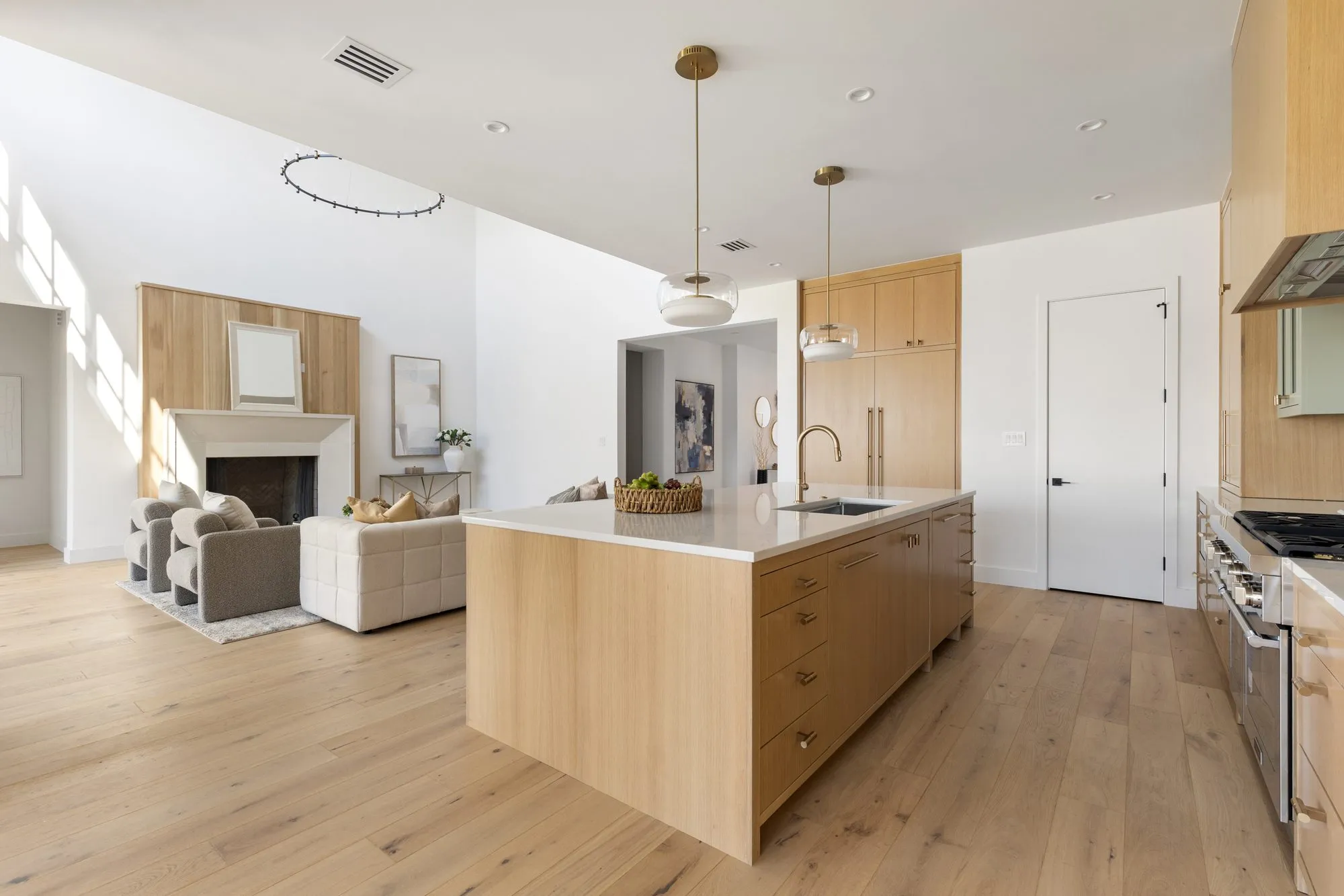 3880 Durango: kitchen looking toward the living room