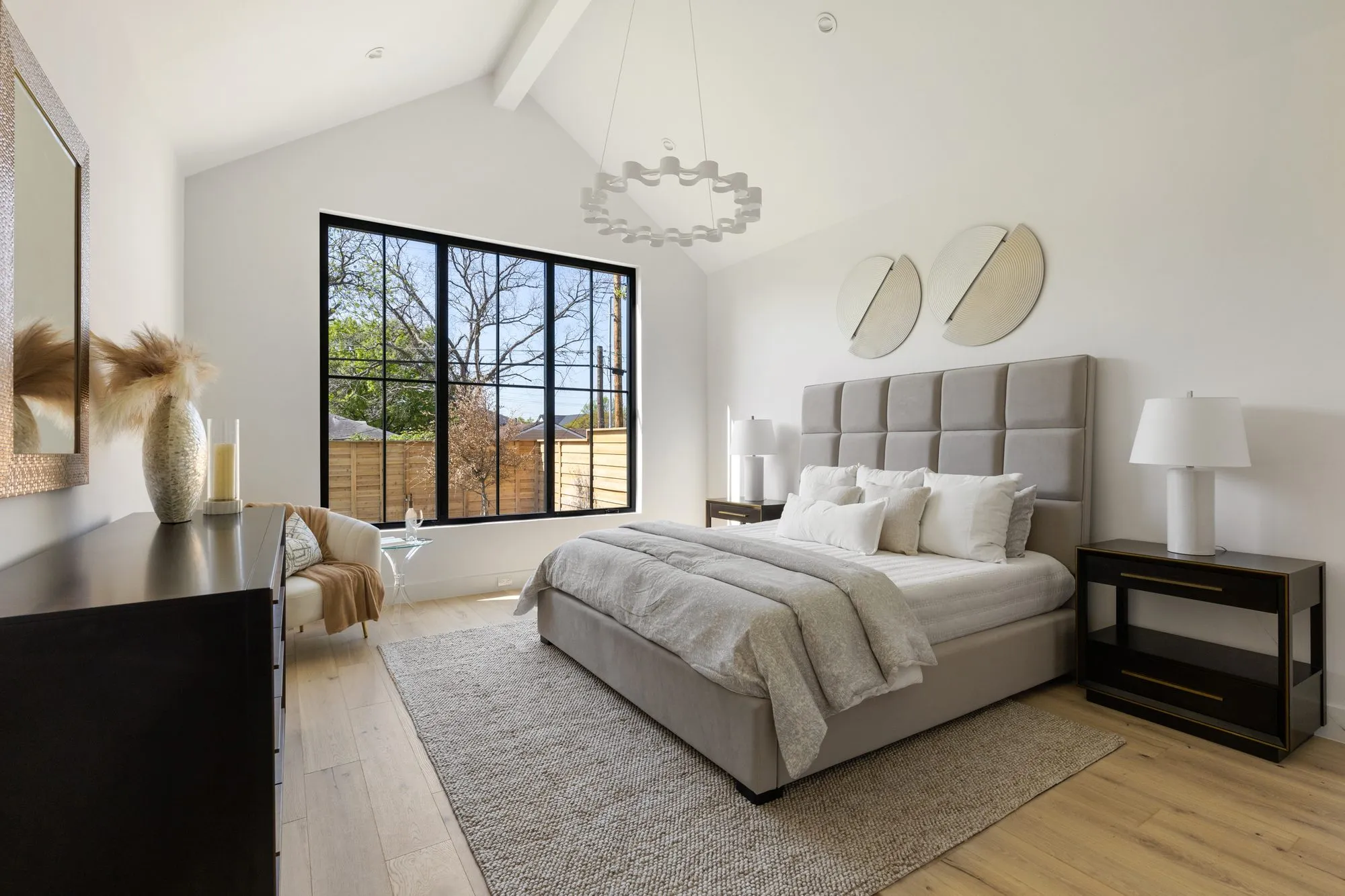 3880 Durango: bedroom with a tufted headboard